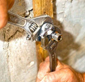 plumber providing services in toronto